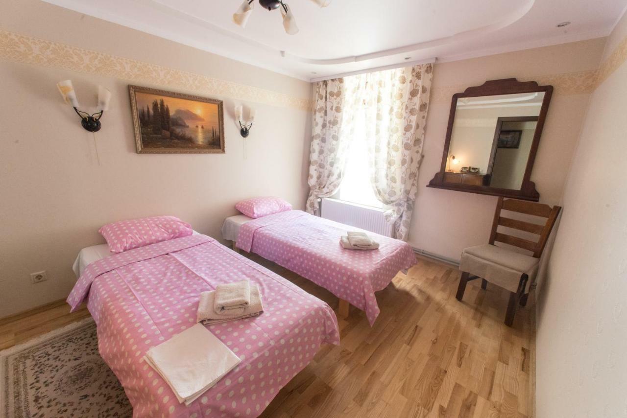 Kodu Hotel นาร์วา-โยเอซู ภายนอก รูปภาพ